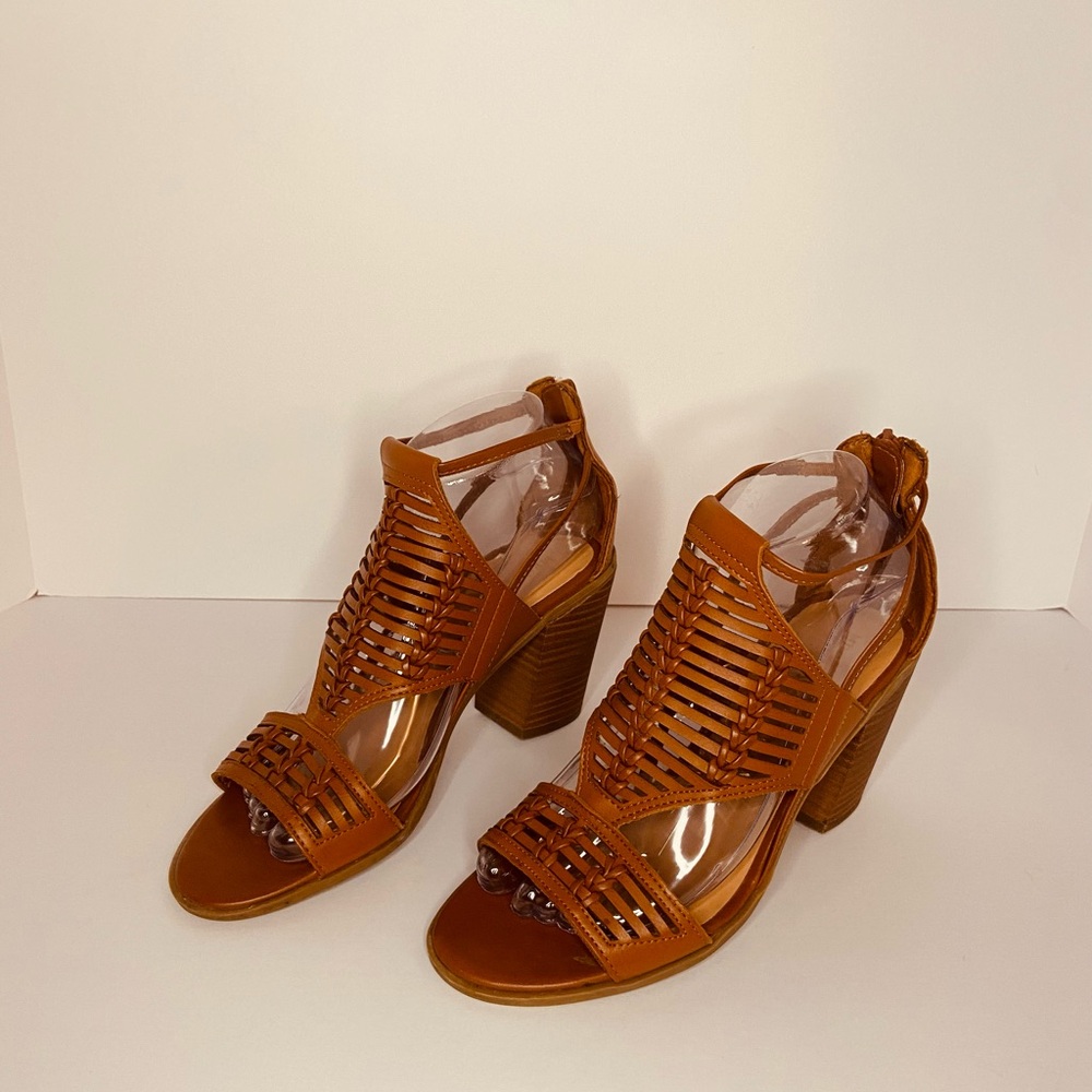 Merona Kerina Cognac Tan Braided Strappy heel Sandals open toe